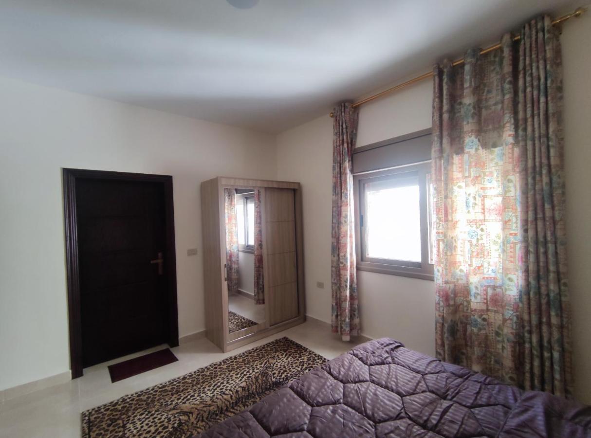 Red Rose City Apartment Wadi Musa Exterior photo